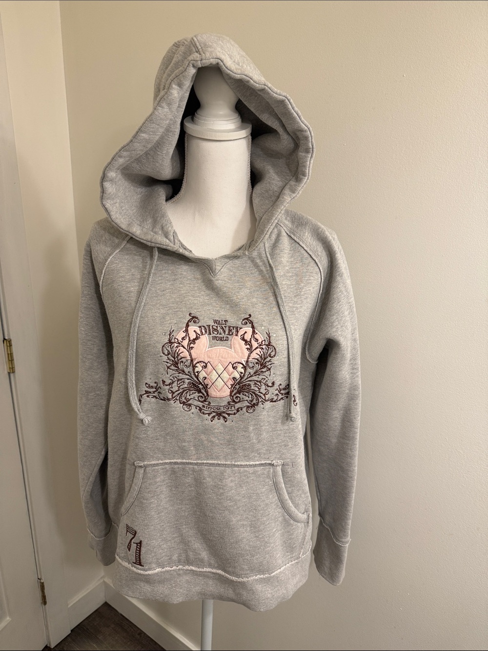 Walt Disney World Parks Mickey Ears Embroidered Pink Gray Hoodie Women’s Size XL